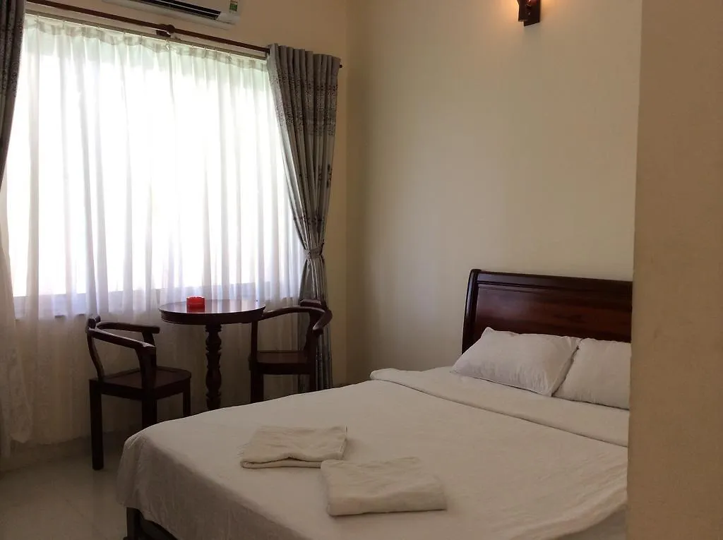 Mekong Hotel contacts